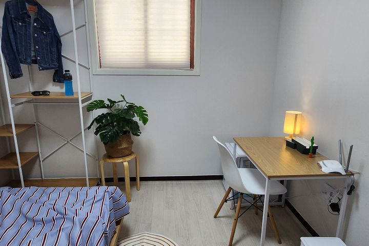 Short-term rental specialist accommodation 2 6th image