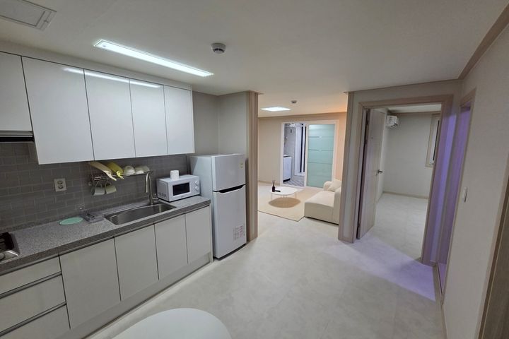 New construction ■Spacious 1.5-room apartment 1th image
