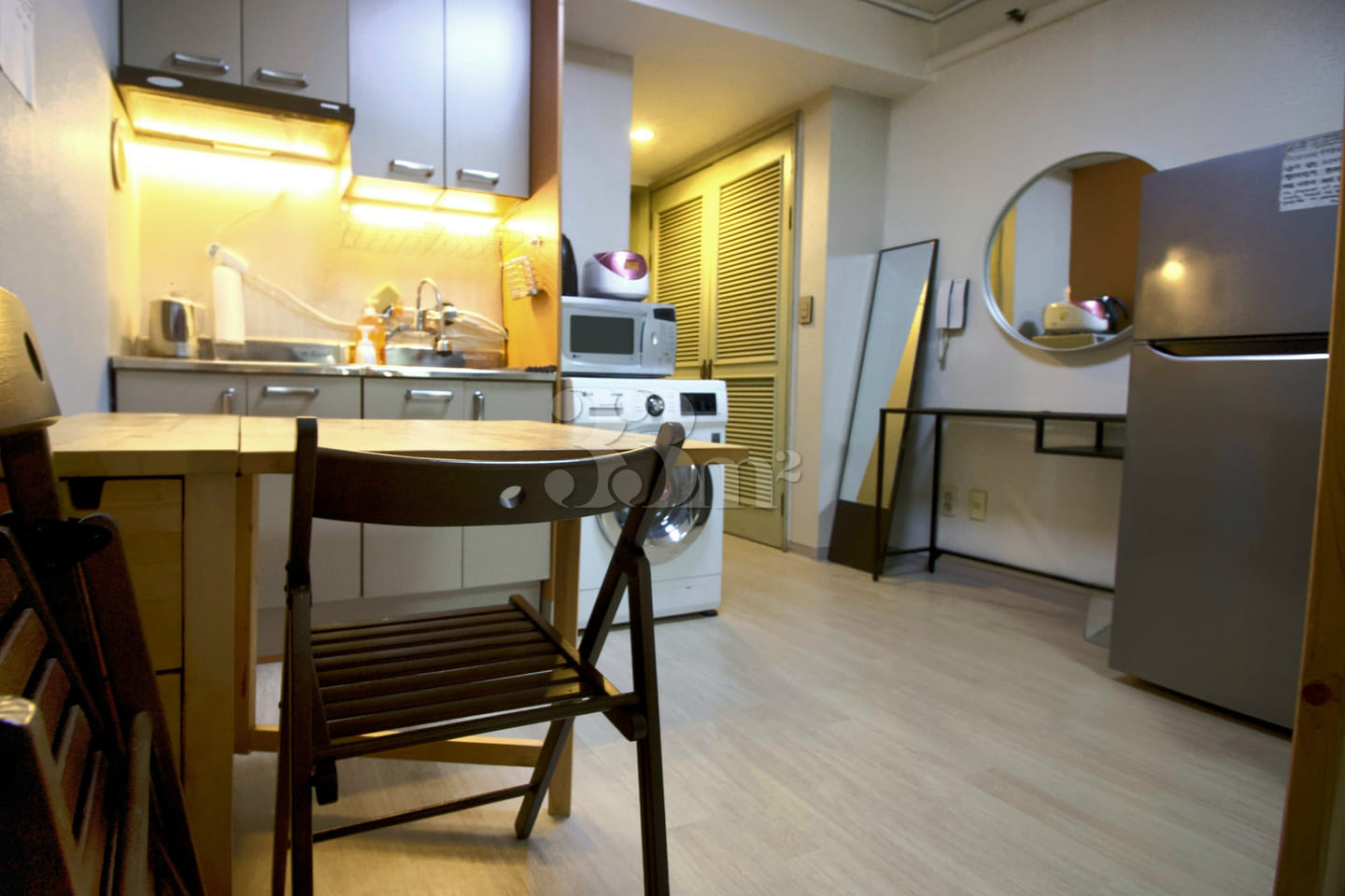 Fully furnished / No maintenance fee / 1-minu 9th image