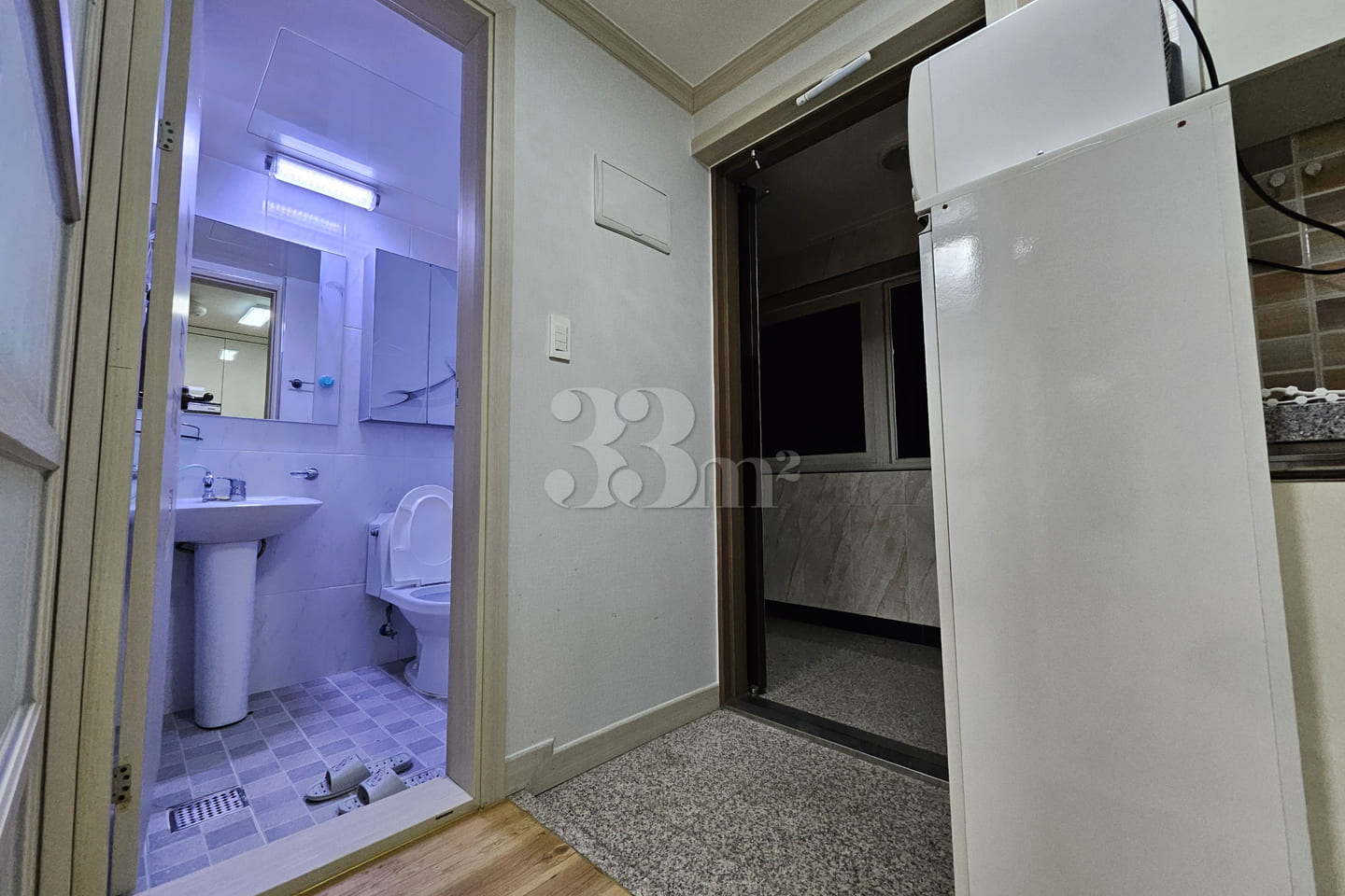 Studio apartment near the lake park 9th image