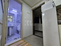 Studio apartment near the lake park 9th image