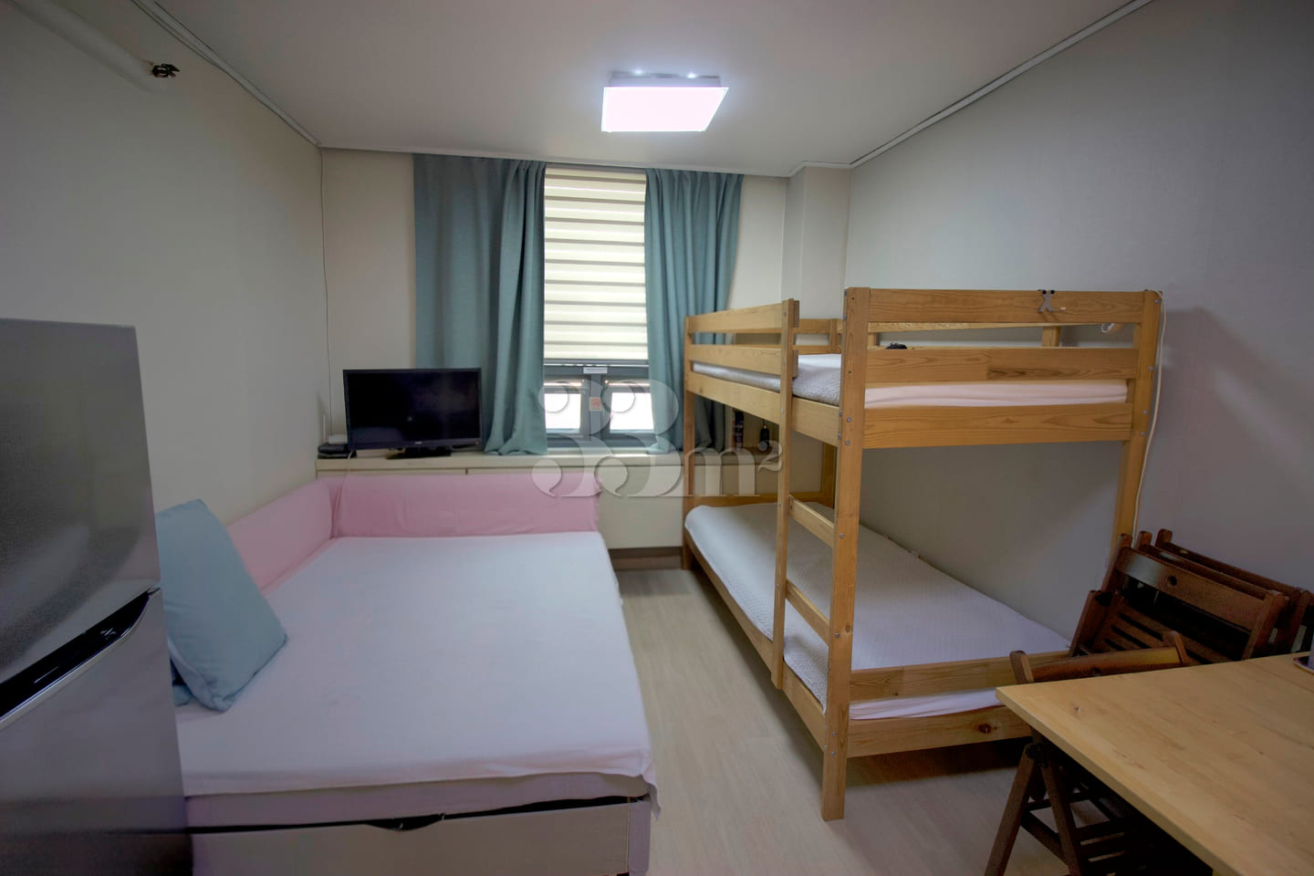Fully furnished / No maintenance fee / 1-minu 2th image