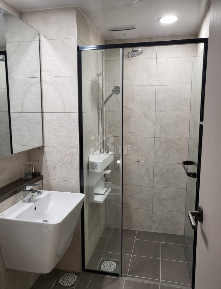 🏡 Fully Furnished) Super High-Rise Apartment 16th image