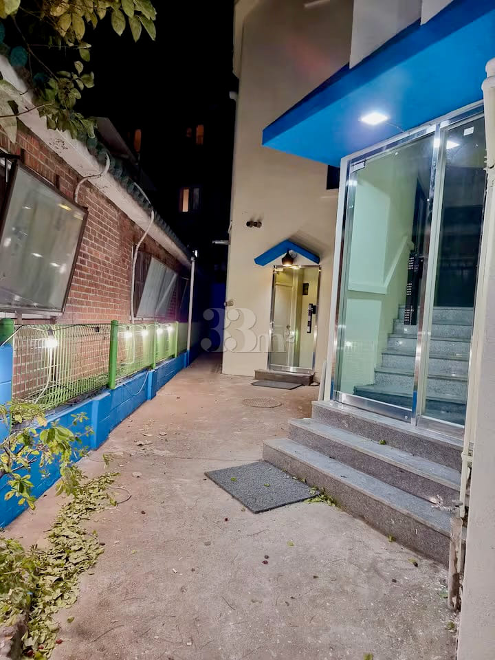 Newly opened, 9 minutes from Hongik Universit 14th image