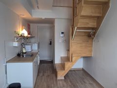 Room 302 2th image