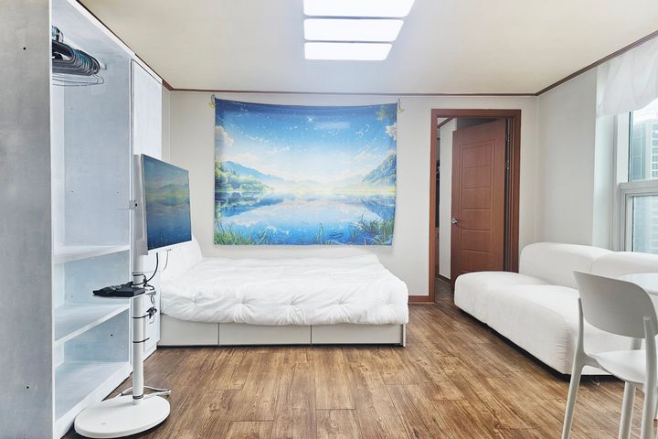 ⛄️ 2 minutes from Beomgye Station / Queen bed 3th image