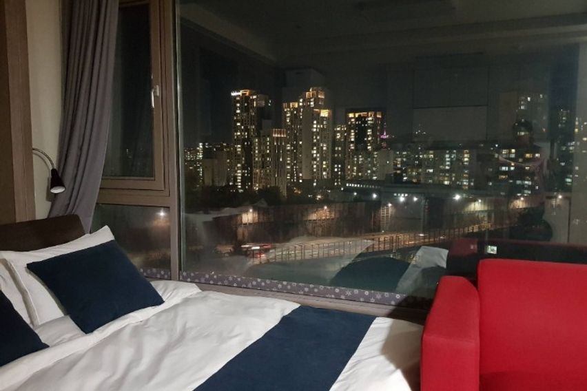 신사역 뷰맛집 RED