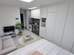 Urban Stay No. 1 5th image