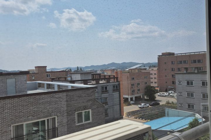 Fully furnished 15-pyeong officetel 10th image