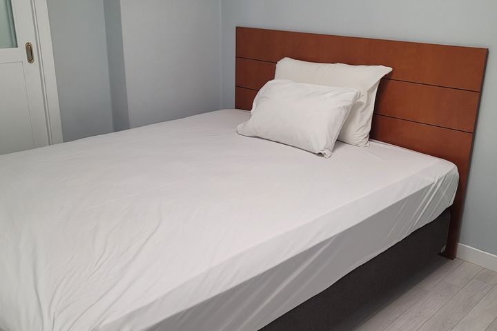 Two-bedroom apartment near Gangnam Station, 3 12th image