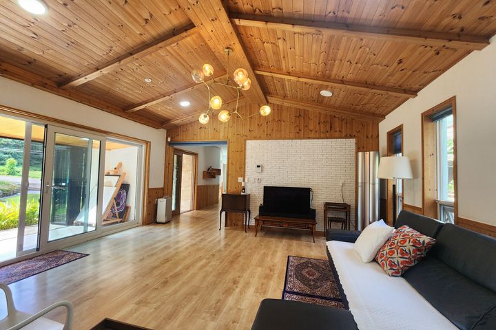 Aewol Jeju Villa 9 Private Pension 2th image