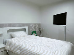 Clean two-room apartment, 10 minutes from G-W 0th image