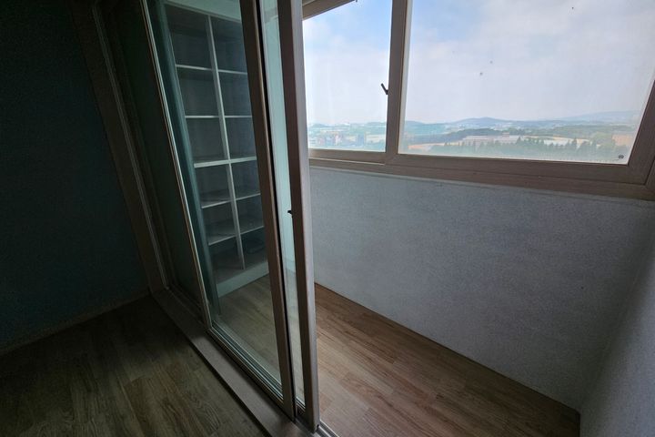 Entire apartment in Cheonan 8th image
