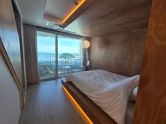 Jukdo Surfing – Duplex with Terrace 8th image