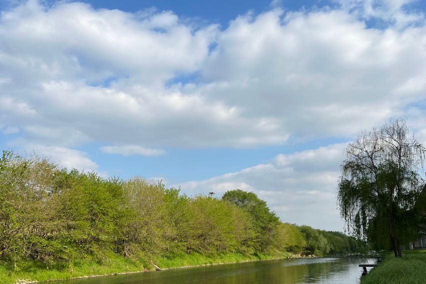 신설동역 복층 3인실