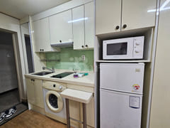 Studio Apartment 403 2th image