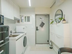 Nonhyeon-Gangnam-Sinsa / 3 Bedrooms 1th image