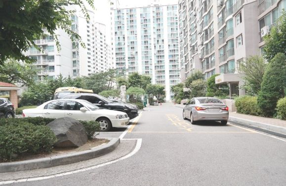 DMC역 33평 아파트