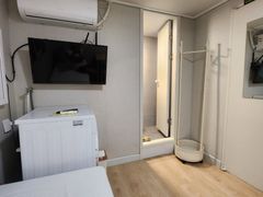 Deluxe Room B 2th image