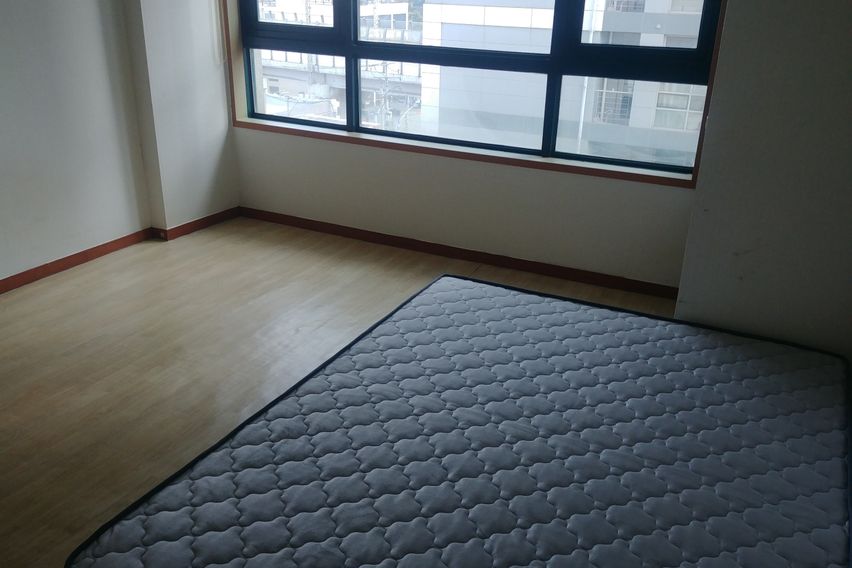 구의역까지 80미터.