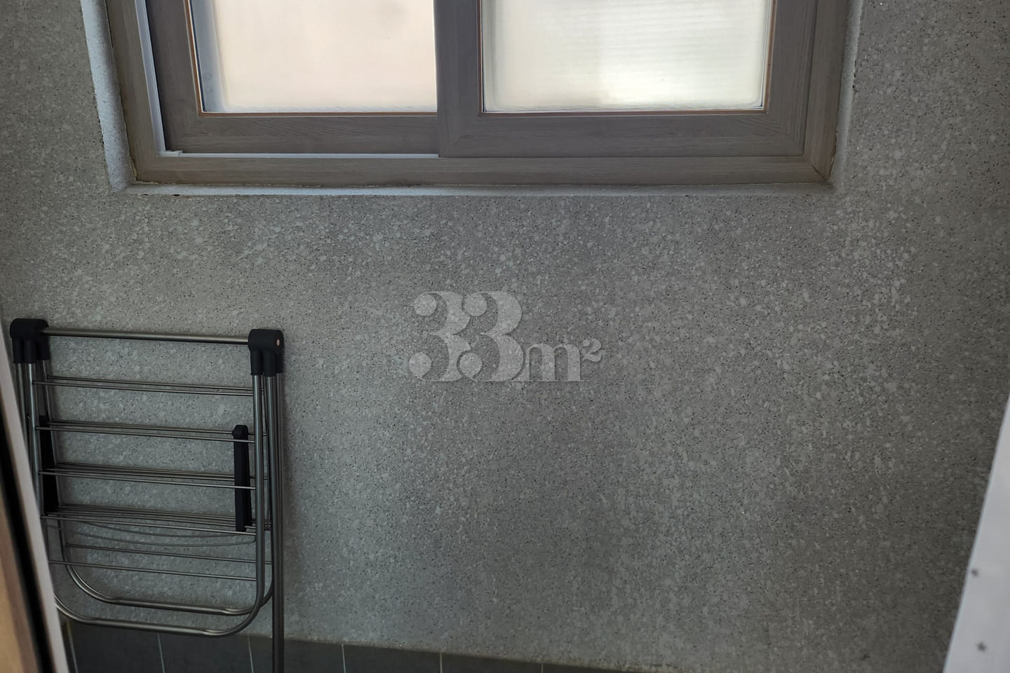 The hottest spot on the 2nd floor in Jochon-d 4th image