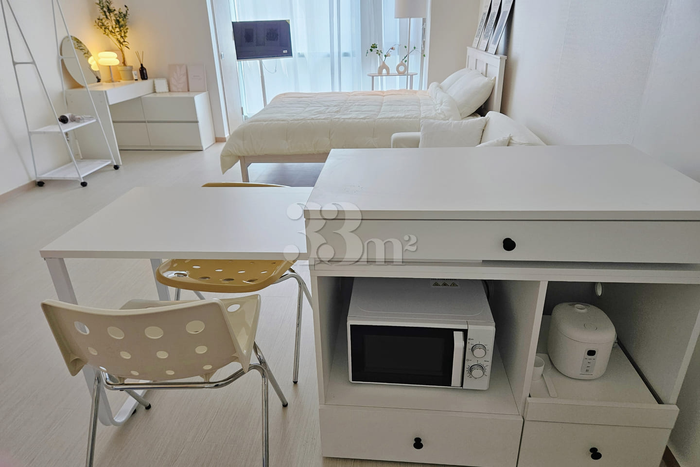 December Special 🌈 Spacious Room in Shinyong 9th image