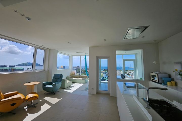 Jeju Ari_Jeju Ocean View with Floor-to-Ceilin 0th image