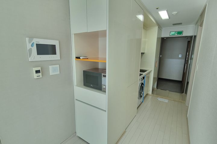 Gwangalli Fully Furnished SR 8th image