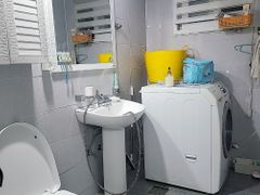 Blue Two-room apartment, available for 4-5 pe 3th image