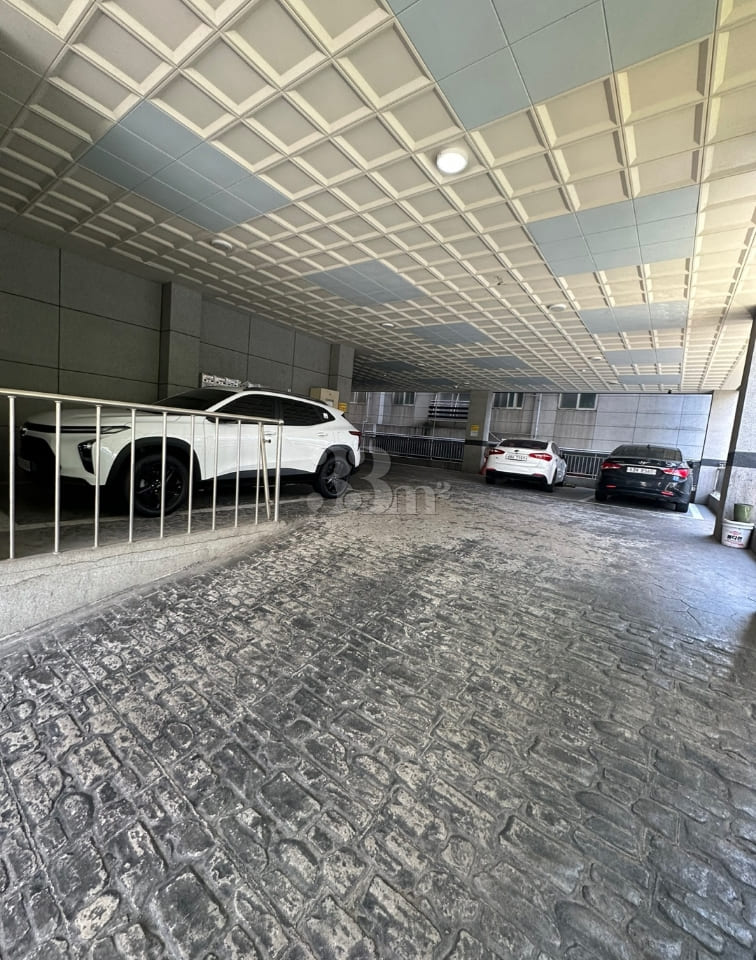 Near the station, 3 bedrooms, 2 bathrooms, 20 12th image
