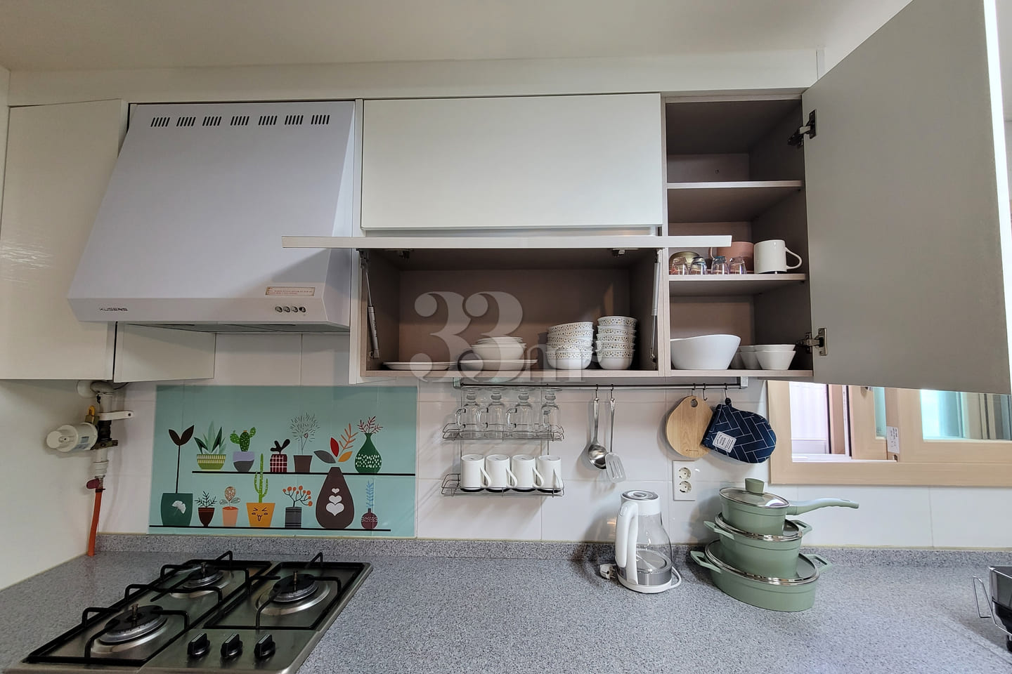 Two-room apartment, 5-minute walk from Jung-e 9th image