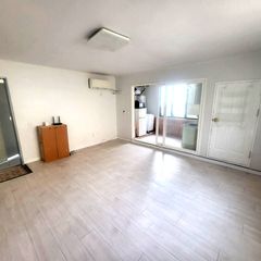 철인삼종경기 환영 큰집 방 이미지