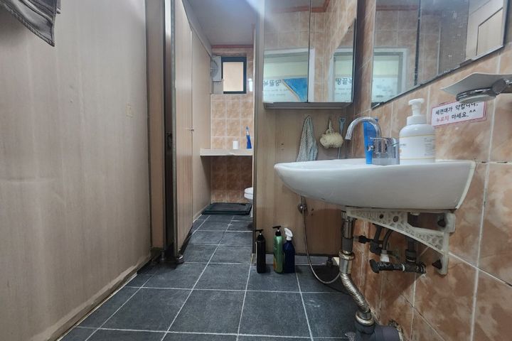 3 spacious rooms, 5-minute walk from Wanjeong 6th image