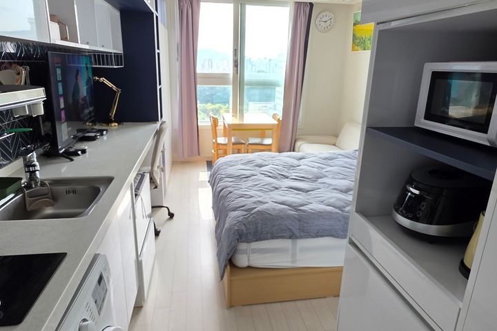 1 minute from the station, unobstructed view, 1th image