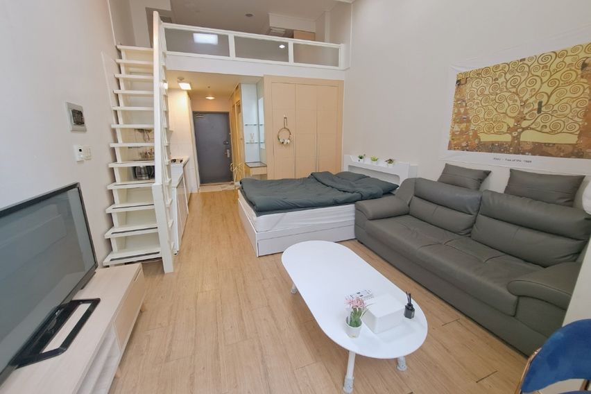 전망좋고 넓은 복층집