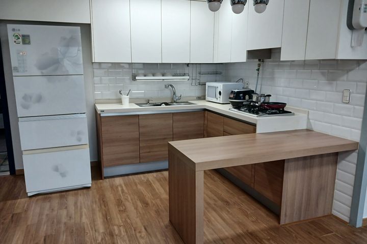 Three-room apartment in Gogang-dong 1th image