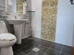 Spacious 3-bedroom, 2-bathroom unit near Yong 10th image