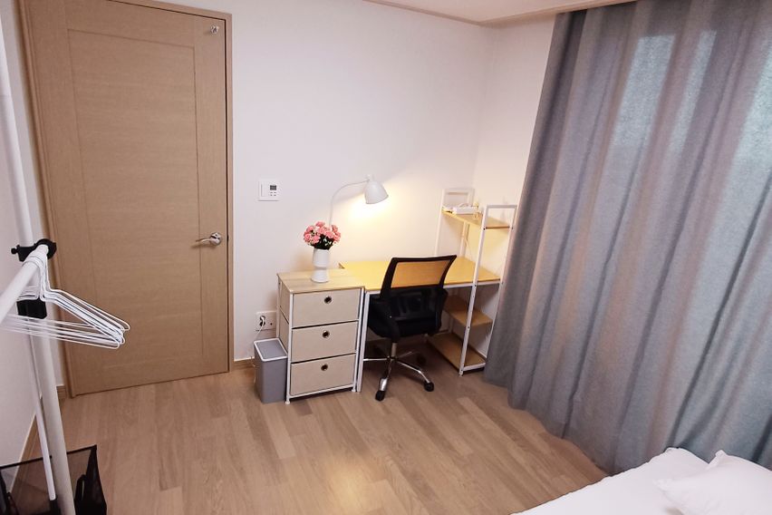 Songdo Incheon University Entrance B 1th image