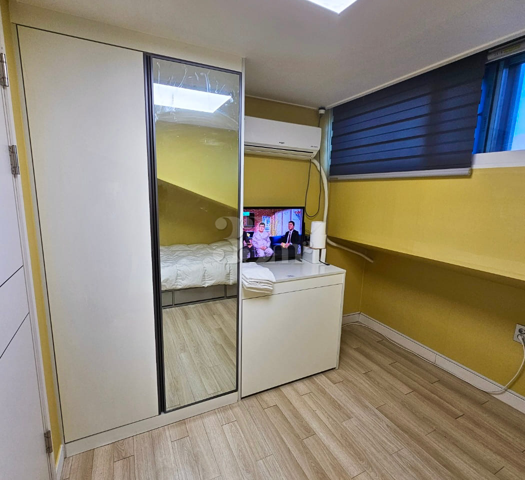 abc fully-furnished mini two-room apartment 11th image