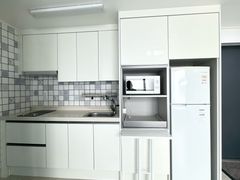 1.5-room apartment, fully furnished, 5 minute 2th image