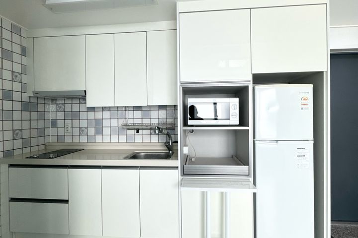 1.5-room apartment, fully furnished, 5 minute 2th image