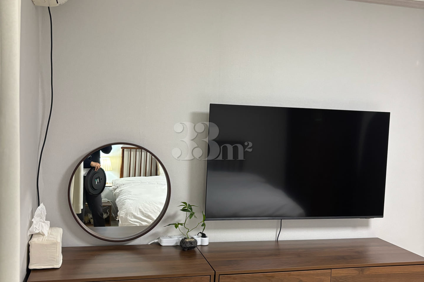 Great location in Yeonnam-dong; spacious. 6th image