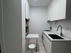 J2๐Fully-furnished Studio Apartment with a G 9th image