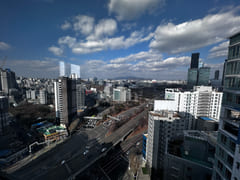 Newly built officetel with a view of Yeouido 5th image
