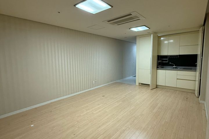 1동탄 중심 넓은 원룸 2번째 이미지