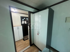 Room 304, a clean room 2th image