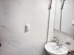 ๐กA Sparkling Kitchen Stay 4th image