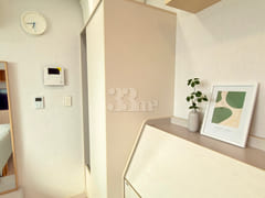 π Newly built, fully furnished, and filled w 2th image