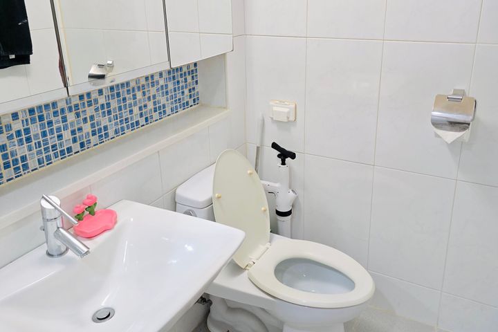 Gangnam Station, 3-minute walk, fully furnish 3th image