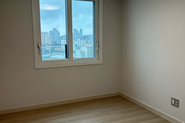 Newly built 24-pyeong apartment in Juan 6th image